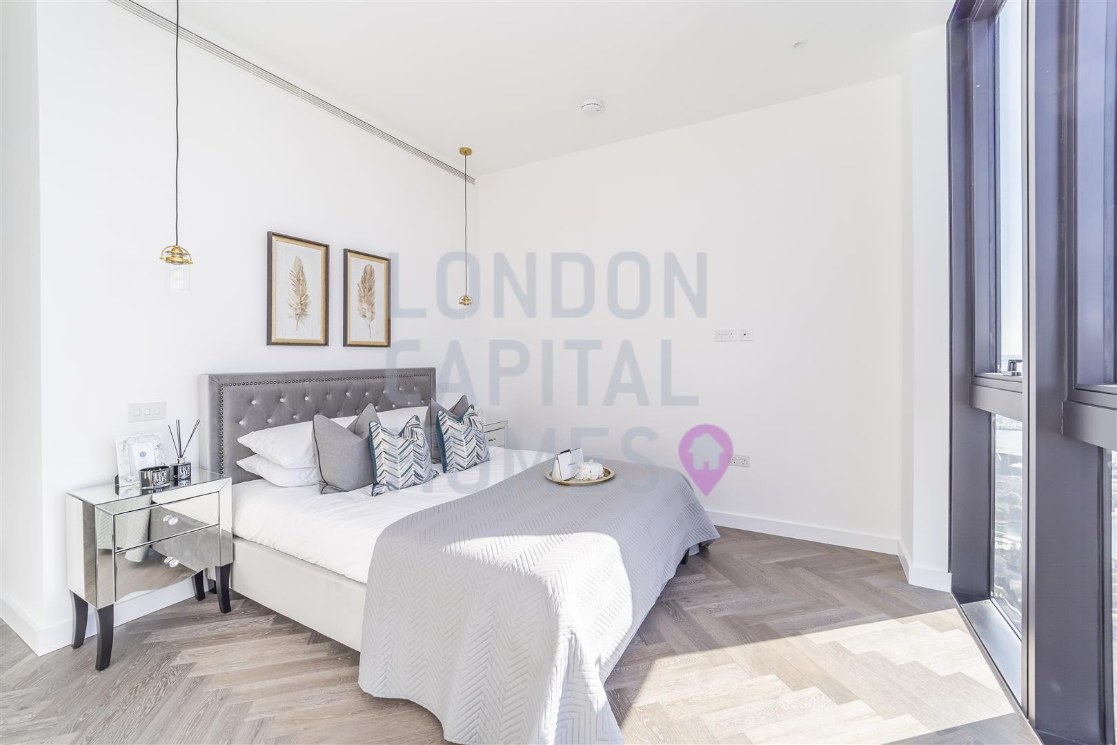 23 Gauging Square, London